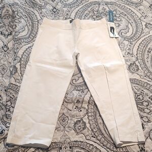 Sharagano White Cropped Pants